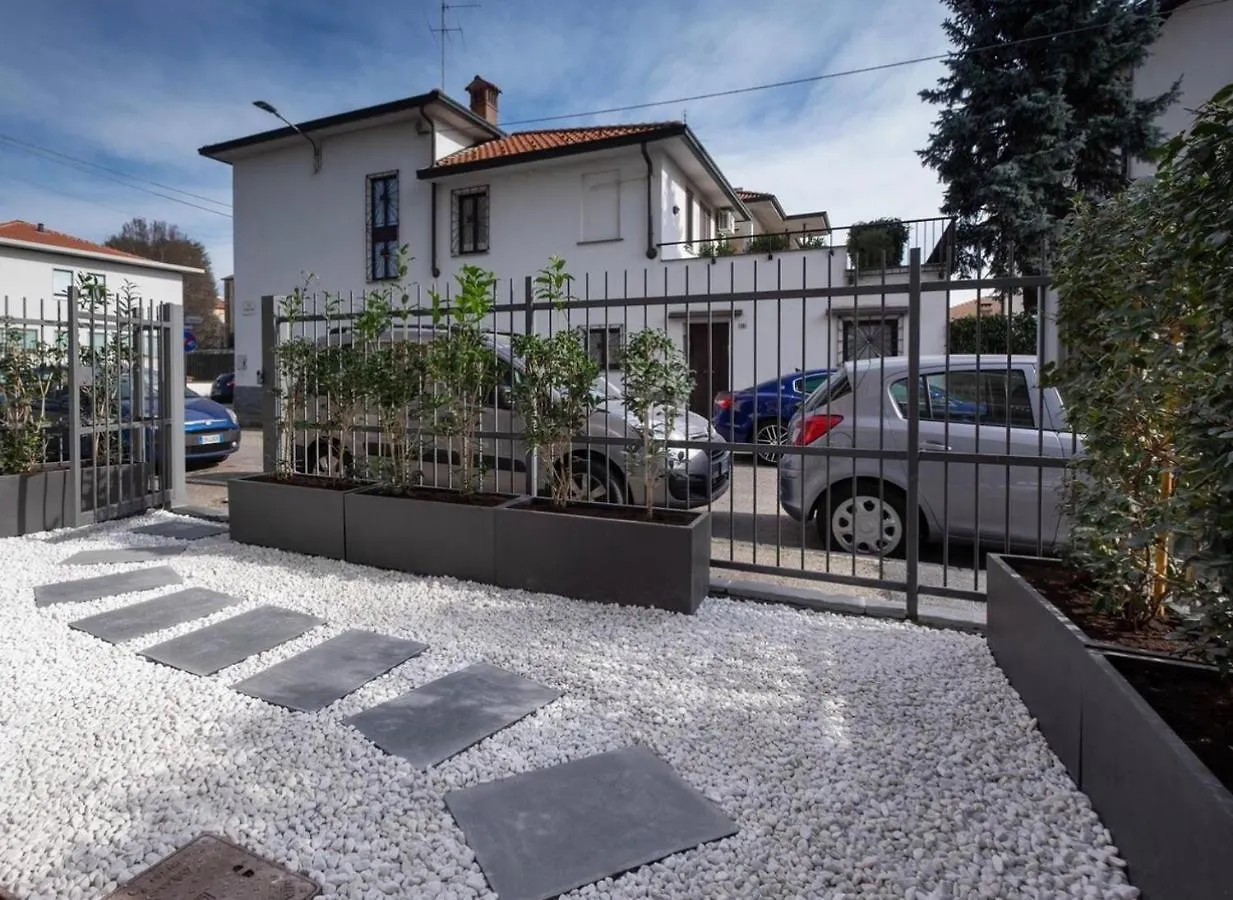 Appartamento Le Bougainvillea 1 Corbetta